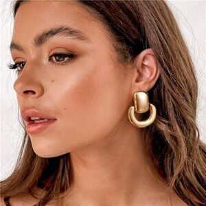 Chunky Gold Door Knocker Drop Earrings – Statement Stud Dangles